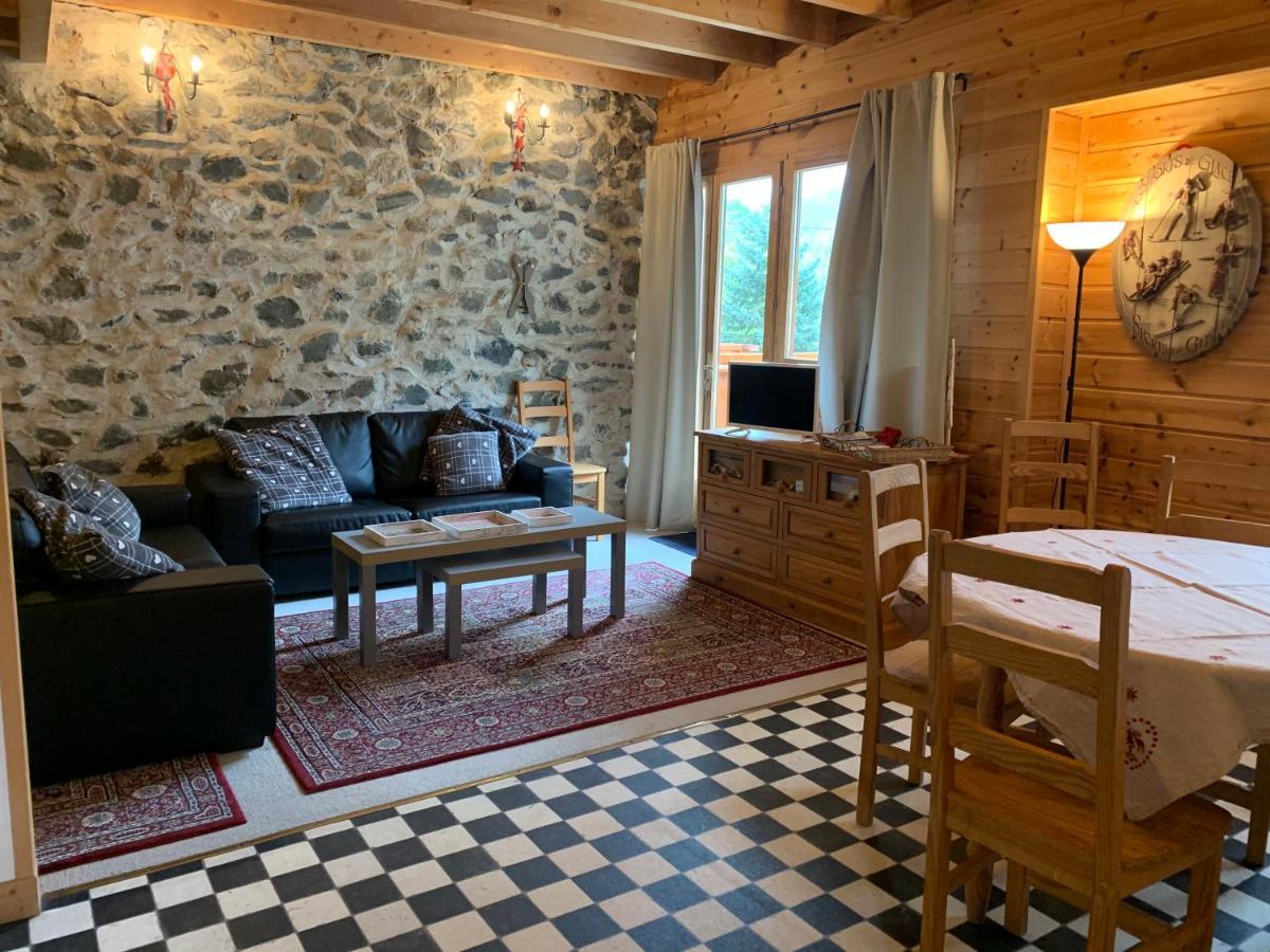 Ferme Noemie Villa Le Bourg-dʼOisans Екстериор снимка