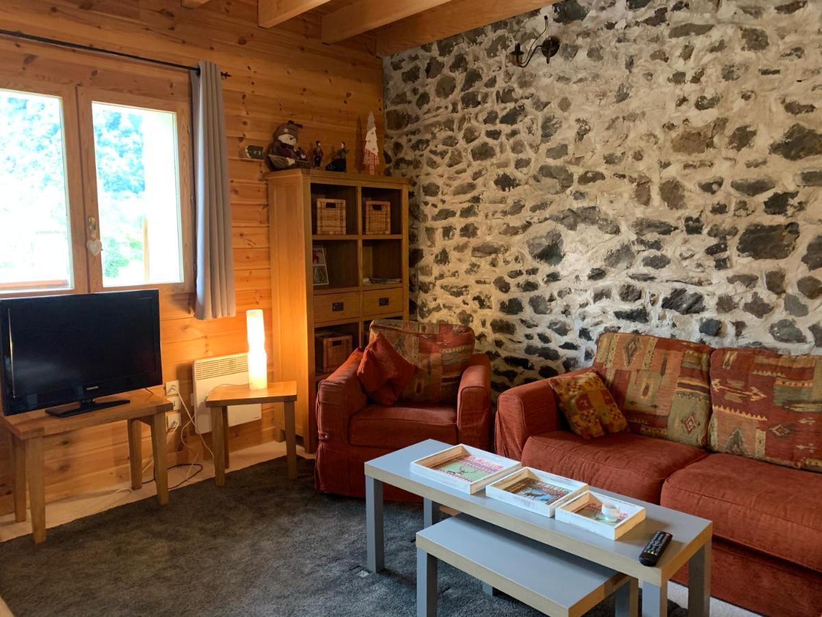 Ferme Noemie Villa Le Bourg-dʼOisans Екстериор снимка