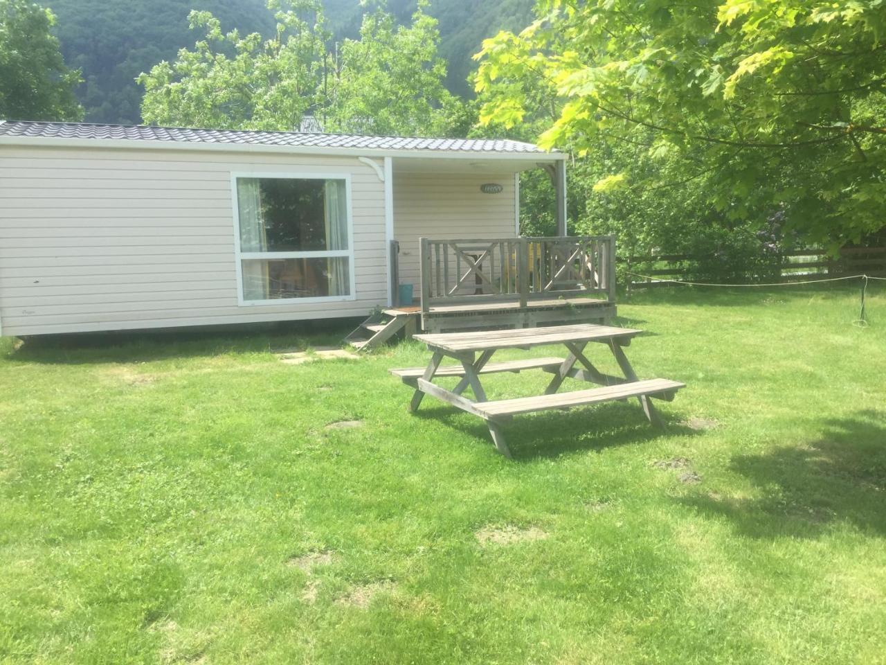 Ferme Noemie Villa Le Bourg-dʼOisans Екстериор снимка